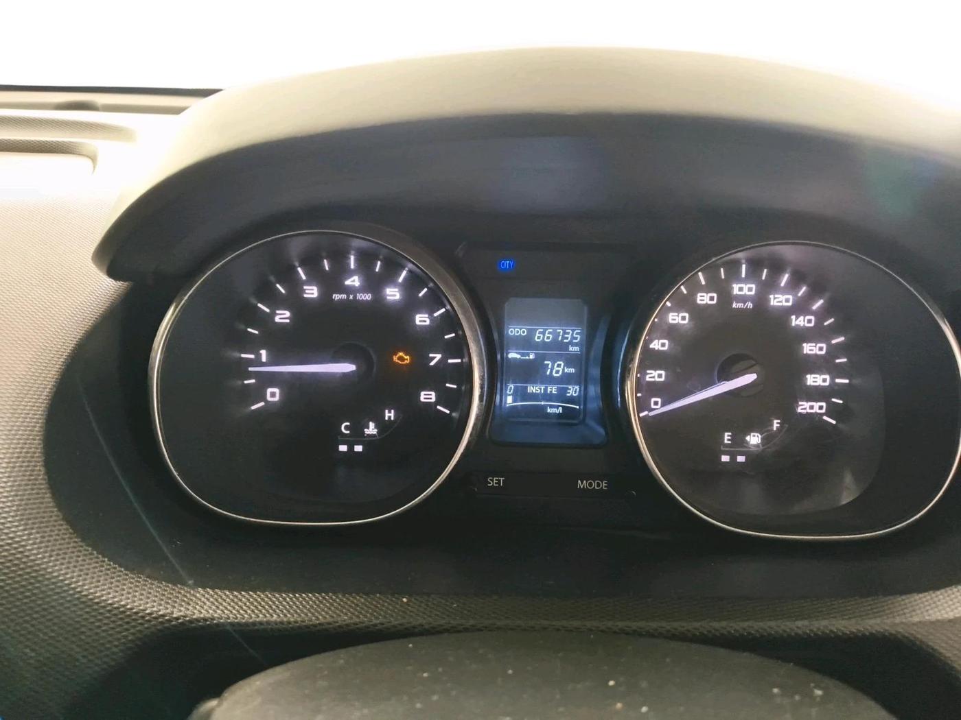 2018 Tata Tiago XZ PETROL, Petrol, Manual, 66,735 km, interior