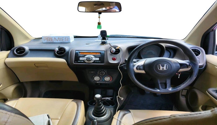 2013 Honda Amaze 1.2L I-VTEC S, Petrol, Manual, 1,07,695 km, interior