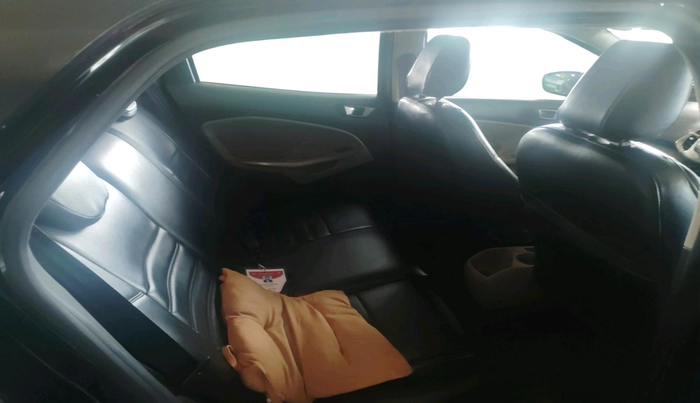 2013 Ford Ecosport TITANIUM 1.5L DIESEL, Diesel, Manual, 1,61,149 km, interior