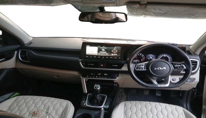 2022 KIA SELTOS HTX 1.5 PETROL, Petrol, Manual, 18,780 km, interior