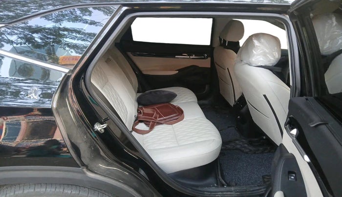 2022 KIA SELTOS HTX 1.5 PETROL, Petrol, Manual, 18,780 km, interior