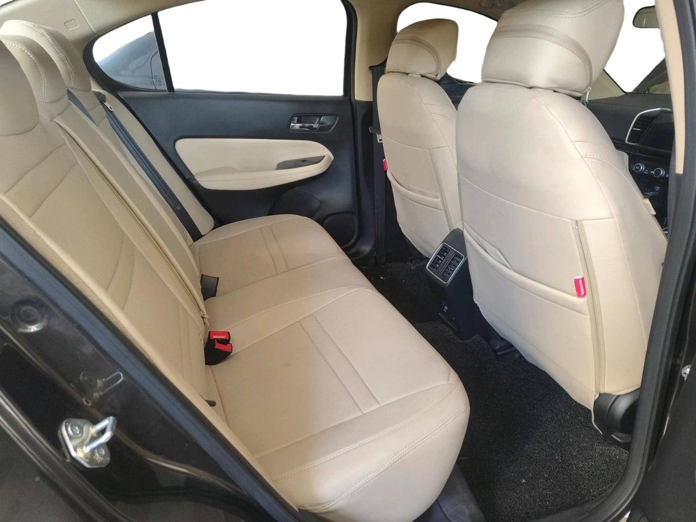 2025 Honda City 1.5L I-VTE V CVT, Petrol, Automatic, 5,000 km, interior
