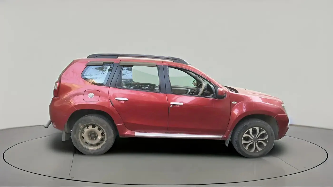 2013 Nissan Terrano XL (D), Diesel, Manual, 1,28,313 km, exterior