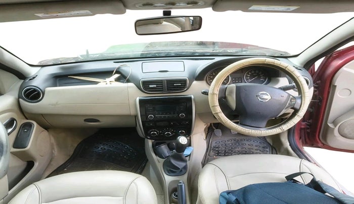2013 Nissan Terrano XL (D), Diesel, Manual, 1,28,313 km, interior