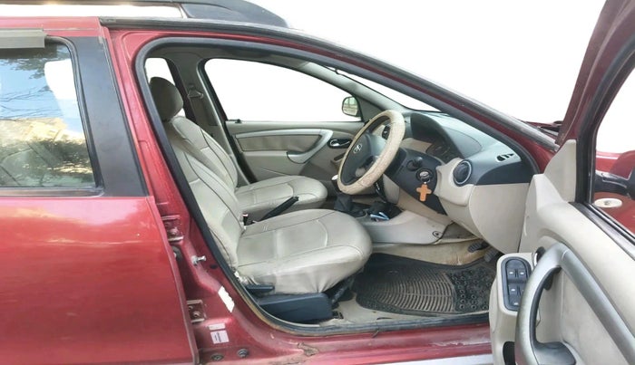 2013 Nissan Terrano XL (D), Diesel, Manual, 1,28,313 km, interior