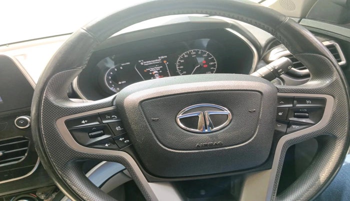 2022 Tata Safari XZ PLUS 6 S, Diesel, Manual, 59,688 km, interior