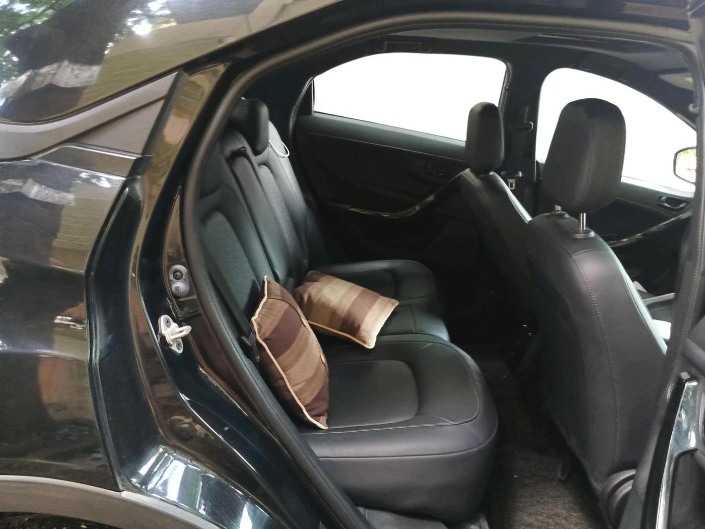 2023 Tata NEXON XZA PLUS LUX SUNROOF DARK PETROL, Petrol, Automatic, 43,165 km, interior
