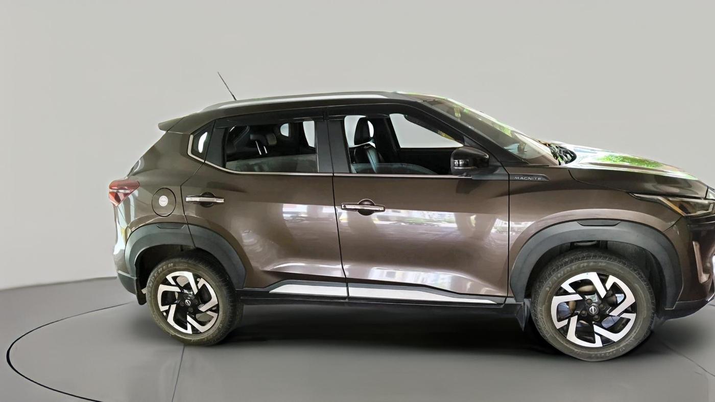2021 Nissan MAGNITE XV PREMIUM, Petrol, Manual, 9,434 km, exterior