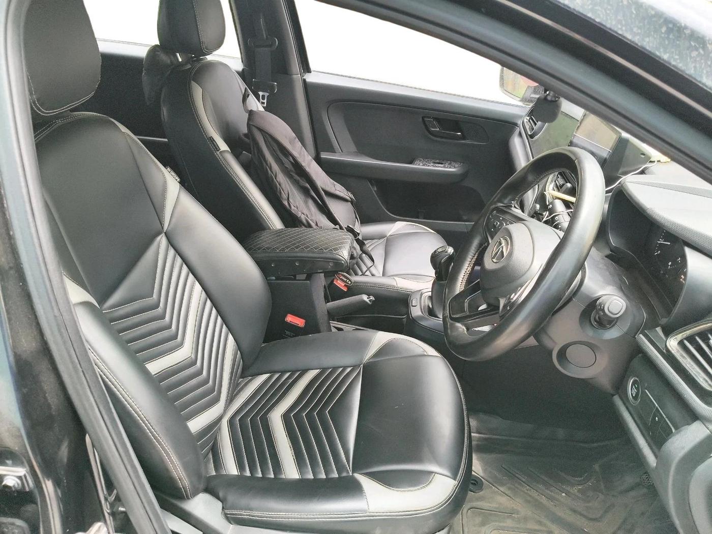 2022 Tata ALTROZ XZ DIESEL DARK EDITION, Diesel, Manual, 65,214 km, interior