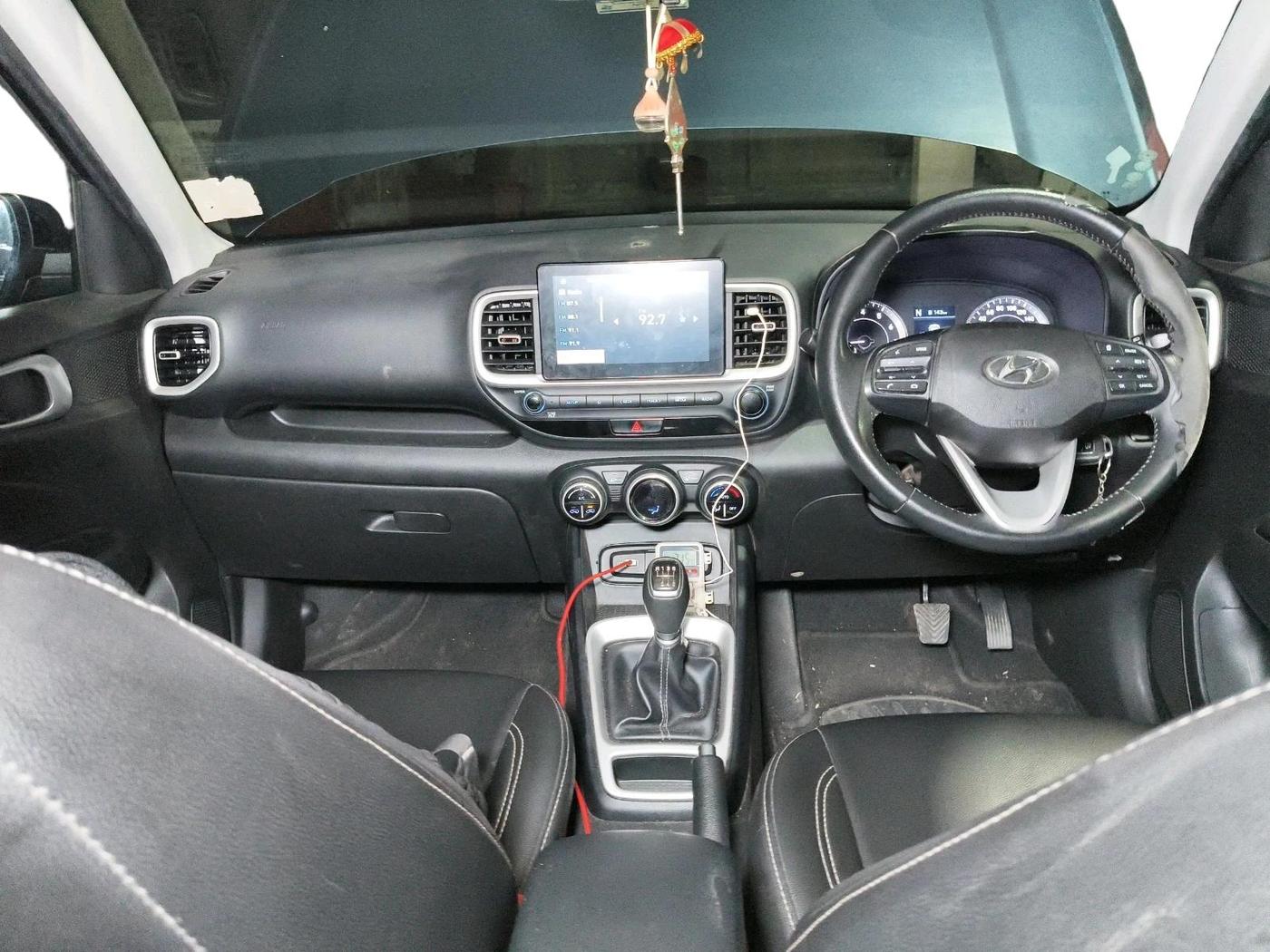 2021 Hyundai VENUE SX 1.0 TURBO IMT, Petrol, Manual, 75,879 km, interior