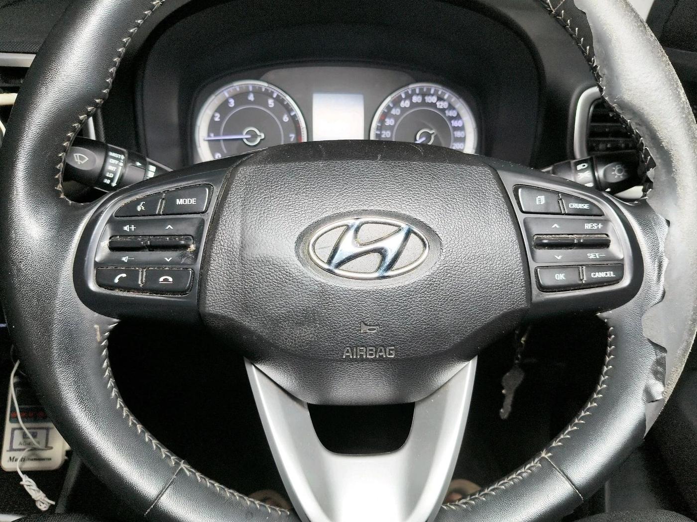 2021 Hyundai VENUE SX 1.0 TURBO IMT, Petrol, Manual, 75,879 km, interior