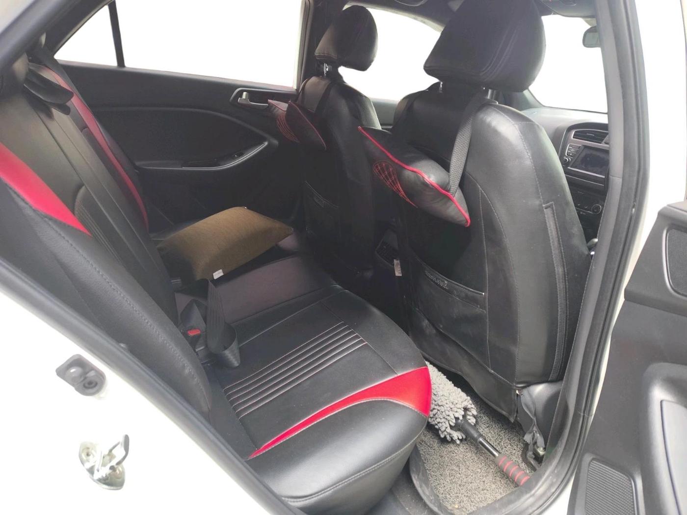 2018 Hyundai i20 Active 1.2 SX, Petrol, Manual, 40,709 km, interior