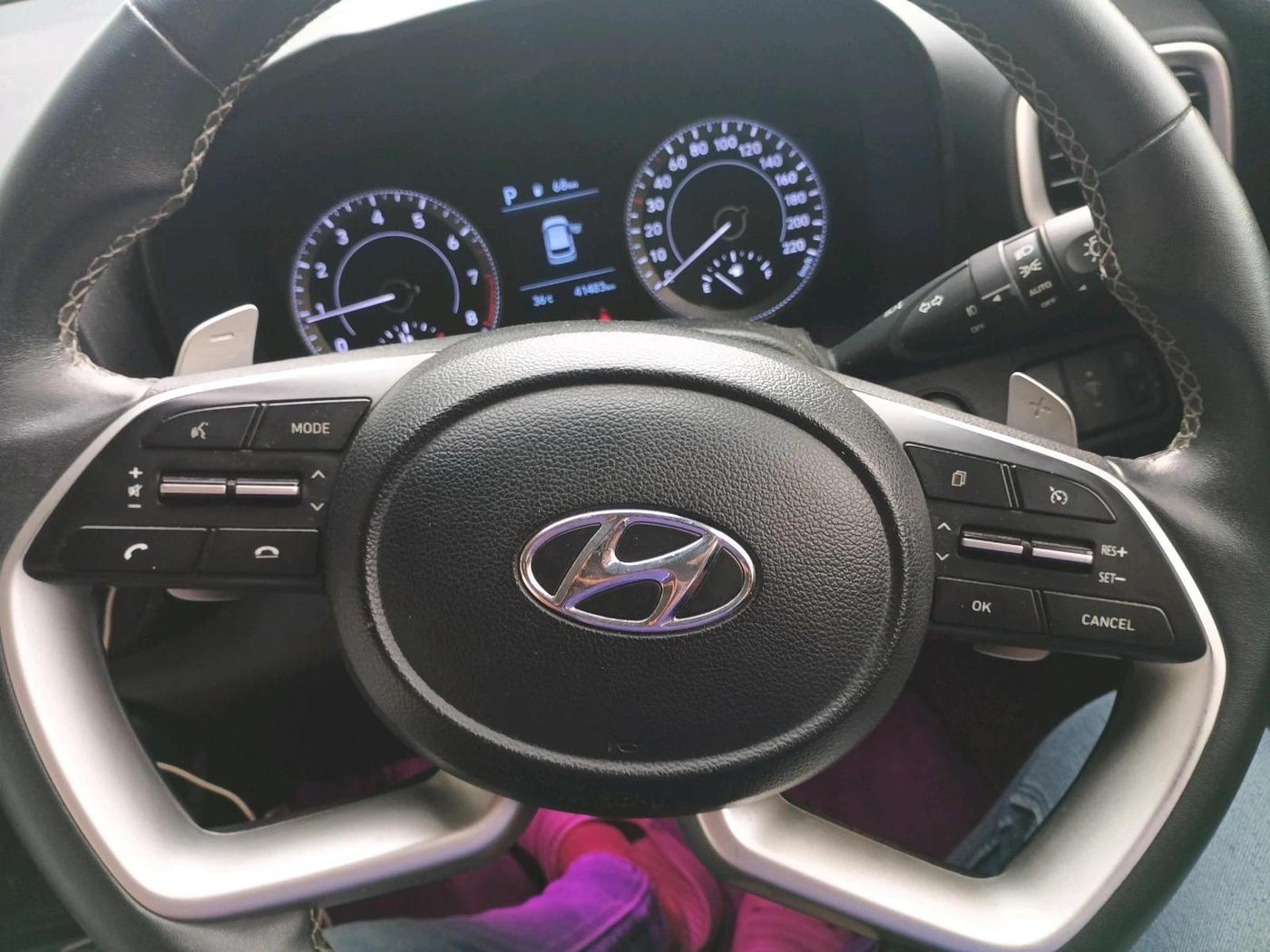 2020 Hyundai VENUE SX PLUS 1.0 TURBO DCT, Petrol, Automatic, 41,483 km, interior