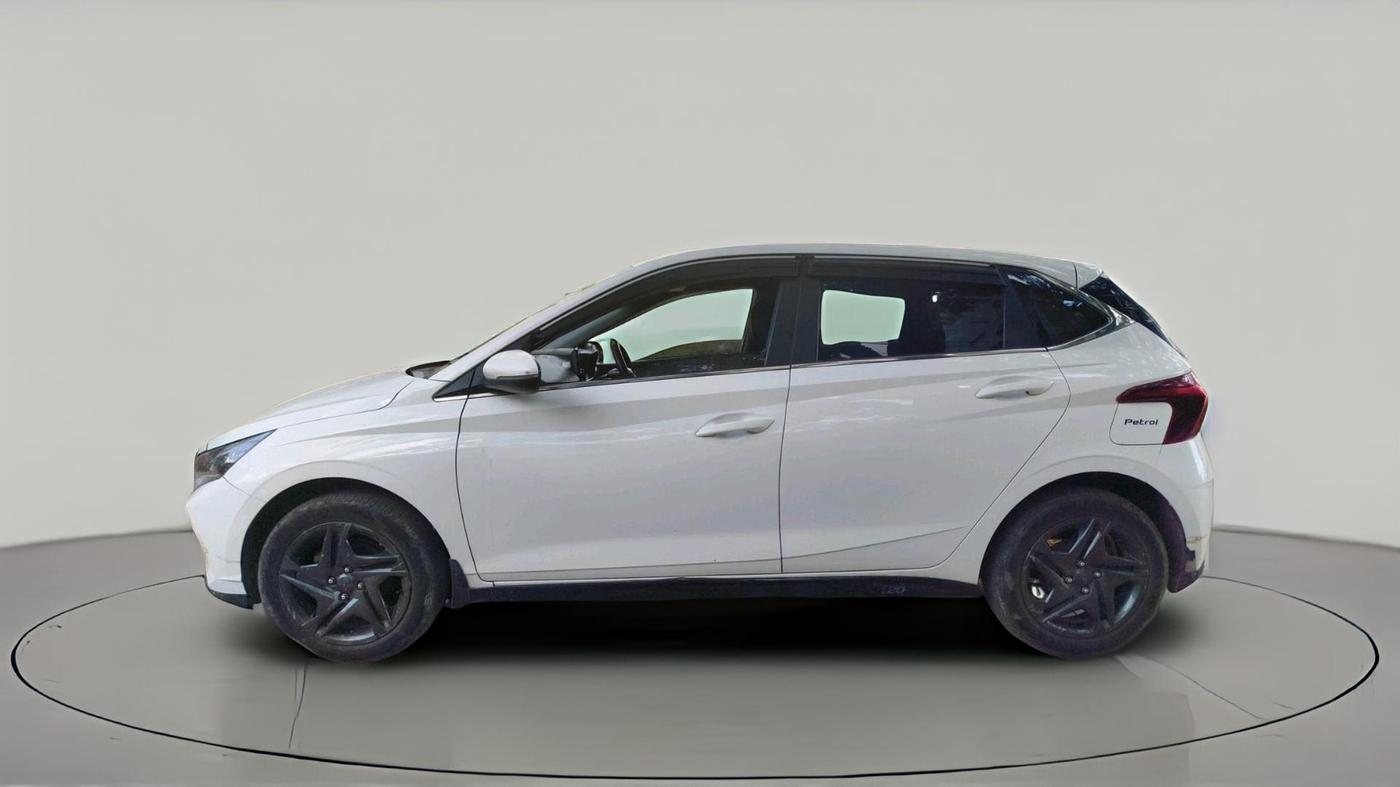 2022 Hyundai NEW I20 SPORTZ 1.2 MT, Petrol, Manual, 52,521 km, exterior