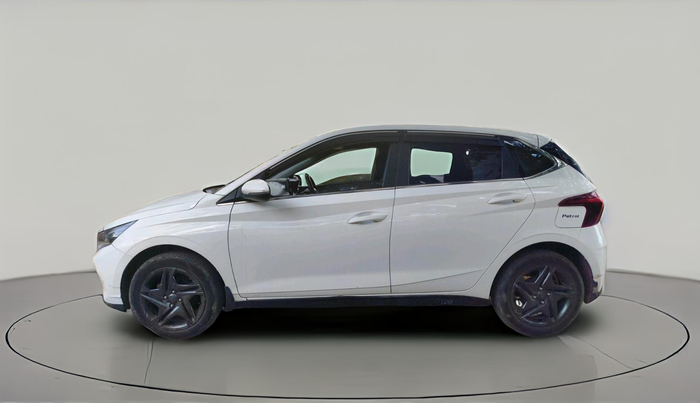 2022 Hyundai NEW I20 SPORTZ 1.2 MT, Petrol, Manual, 52,521 km, exterior