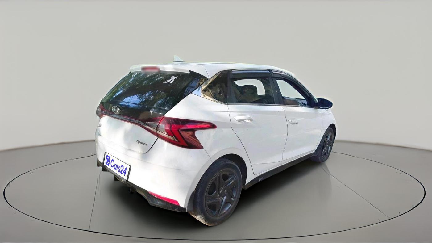 2022 Hyundai NEW I20 SPORTZ 1.2 MT, Petrol, Manual, 52,521 km, exterior