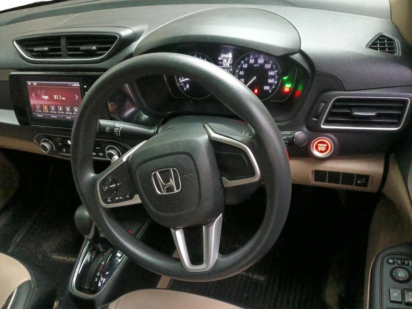 2023 Honda Amaze 1.2L I-VTEC VX CVT, Petrol, Automatic, 44,037 km, interior