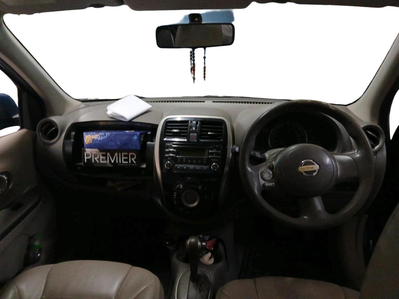 2013 Nissan Micra XV CVT, Petrol, Automatic, 99,603 km, interior