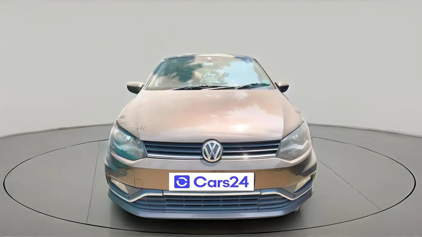 2016 Volkswagen Ameo HIGHLINE1.5L, Diesel, Manual, 1,85,449 km, exterior