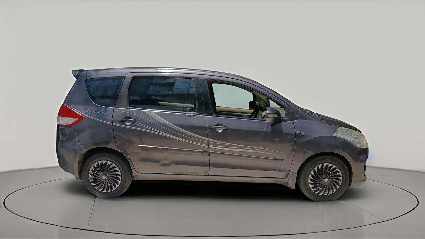 2013 Maruti Ertiga VDI, Diesel, Manual, 1,11,166 km, exterior