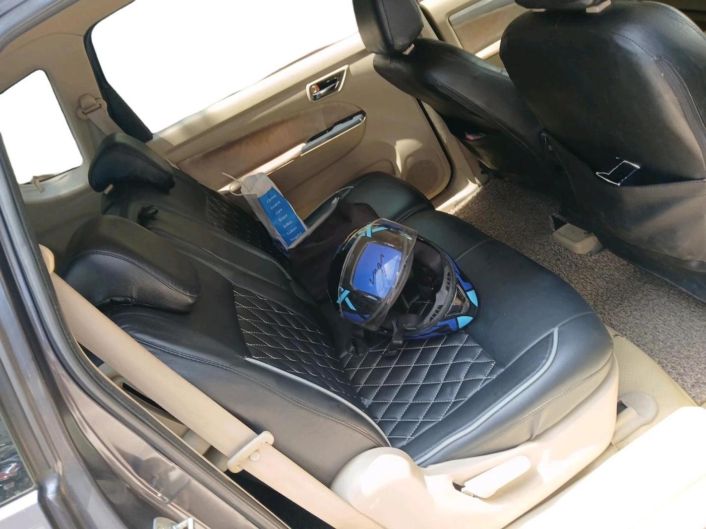 2013 Maruti Ertiga VDI, Diesel, Manual, 1,11,166 km, interior