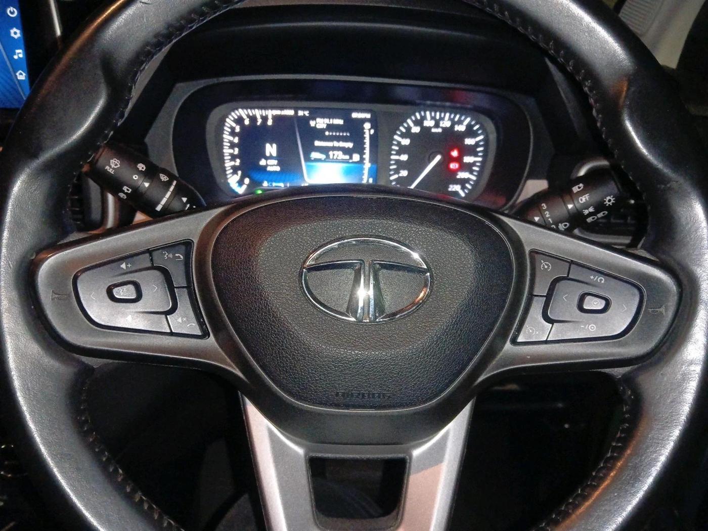 2023 Tata PUNCH CREATIVE  AMT, Petrol, Automatic, 32,391 km, interior