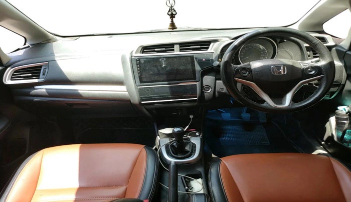 2017 Honda WR-V 1.5L I-DTEC VX MT, Diesel, Manual, 1,11,092 km, interior