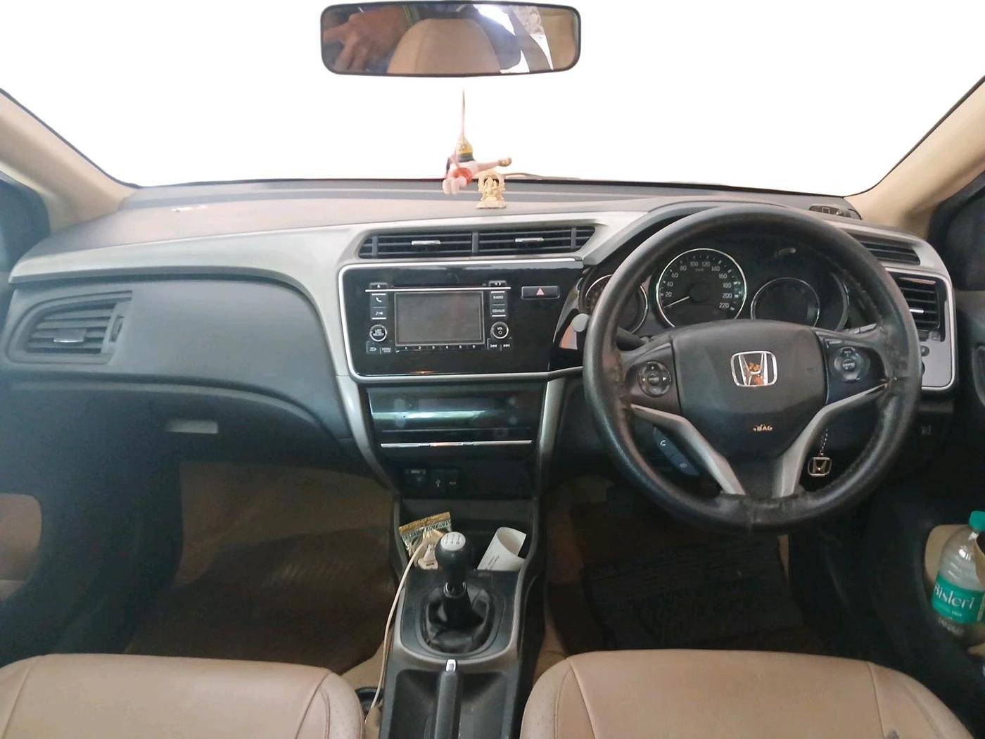 2016 Honda City 1.5L I-VTEC V MT, Petrol, Manual, 1,03,239 km, interior