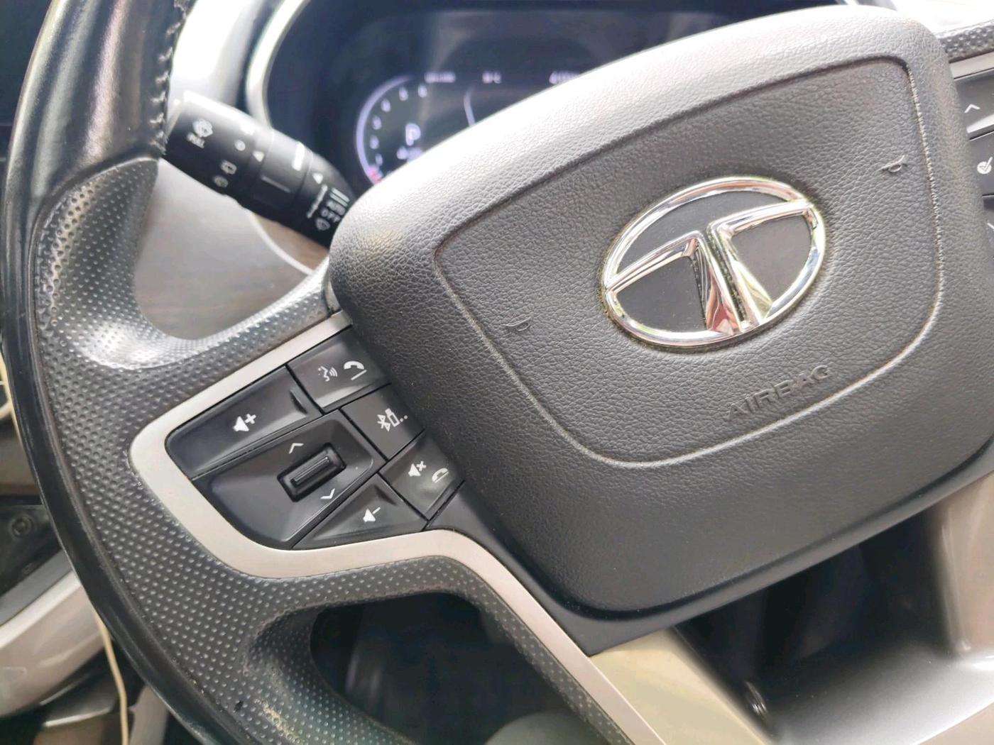 2021 Tata Harrier XZA PLUS 2.0L, Diesel, Automatic, 88,873 km, interior