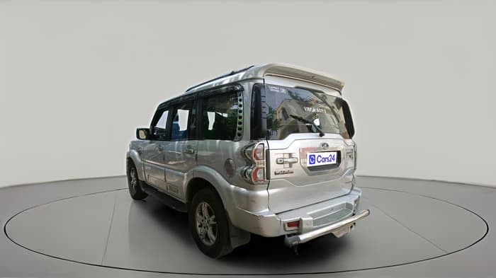 2017 Mahindra Scorpio S10 2WD INTELLI-HYBRID, Diesel, Manual, 80,374 km, exterior