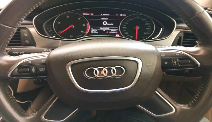 2014 Audi A6 35 TDI PREMIUM PLUS, Diesel, Manual, 1,22,405 km, interior