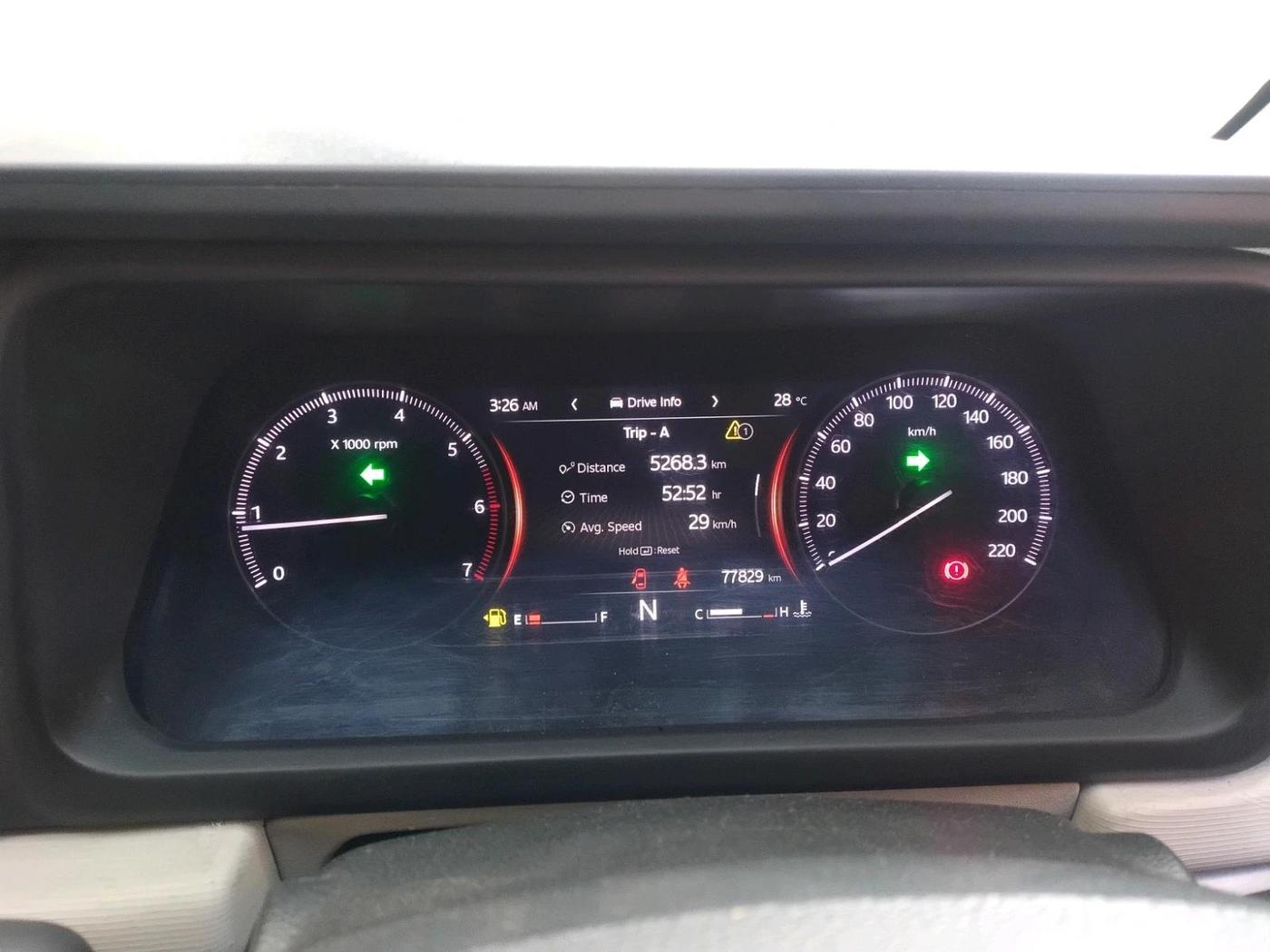 2022 Mahindra XUV700 MX P MT 5 STR, Petrol, Manual, 7,30,000 km, interior