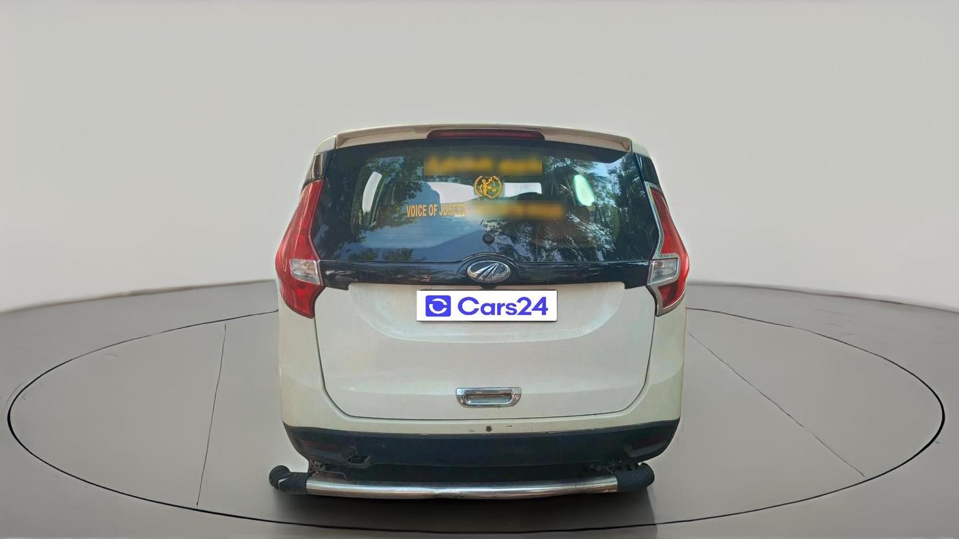 2019 Mahindra MARAZZO M2 7STR, Diesel, Manual, 86,687 km, exterior