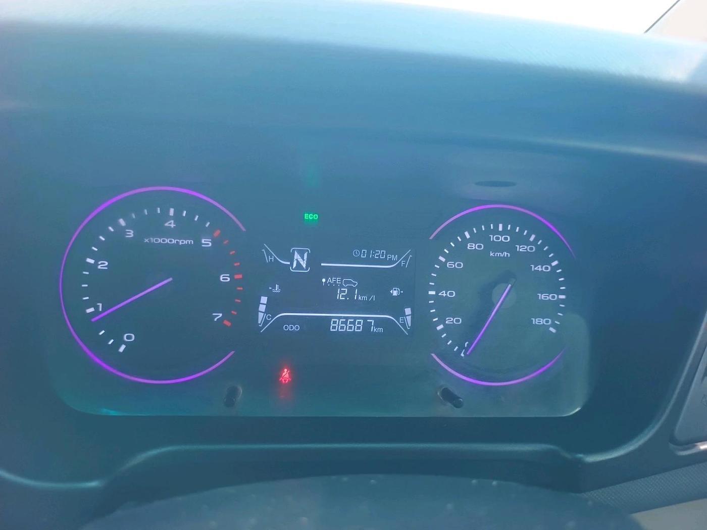 2019 Mahindra MARAZZO M2 7STR, Diesel, Manual, 86,687 km, interior
