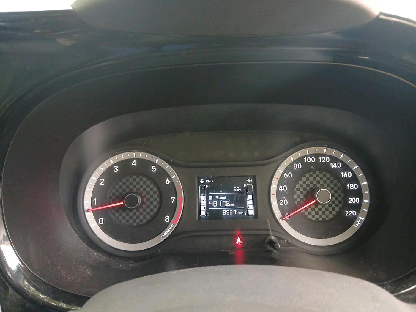 2022 Hyundai GRAND I10 NIOS SPORTZ 1.2 KAPPA VTVT CNG, CNG, Manual, 85,874 km, interior