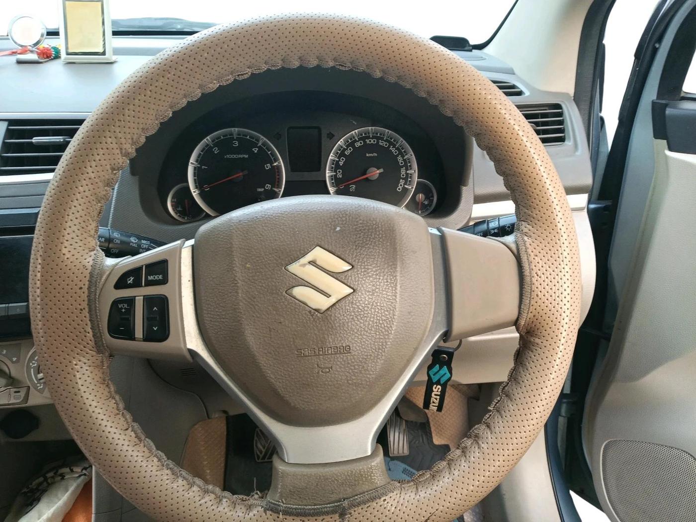 2014 Maruti Ertiga ZDI, Diesel, Manual, 62,123 km, interior