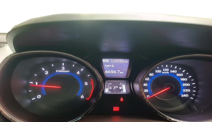 2013 Hyundai New Elantra 1.6 SX AT DIESEL, Diesel, Automatic, 1,15,755 km, interior