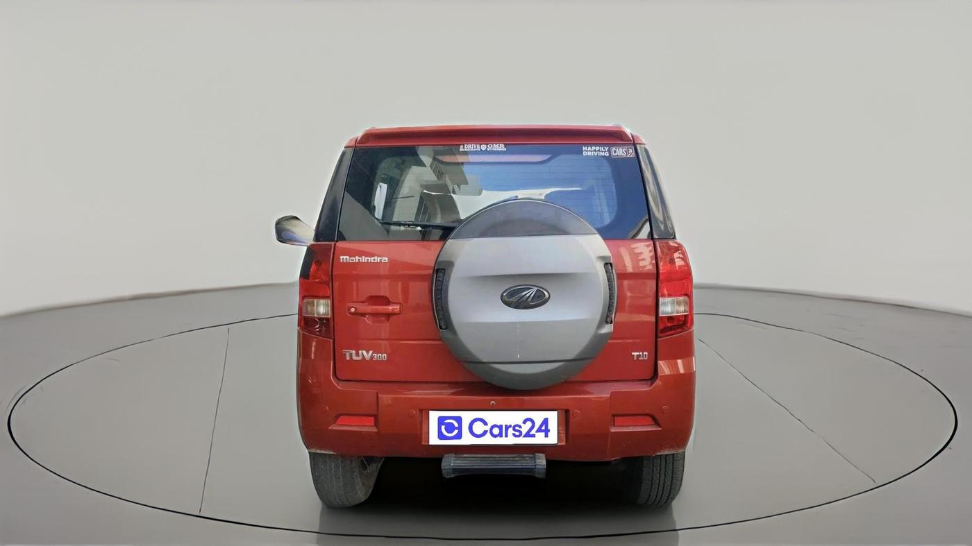 2018 Mahindra TUV300 T10, Diesel, Manual, 83,394 km, exterior