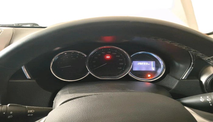 2021 Renault Duster RXZ 1.5 PETROL MT, Petrol, Manual, 28,233 km, interior