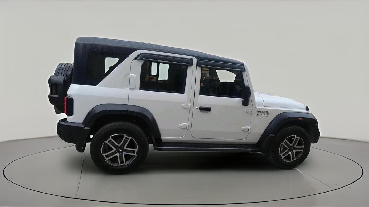 2025 Mahindra Thar Roxx MX5 Diesel MT 2WD, Diesel, Manual, 1,789 km, exterior