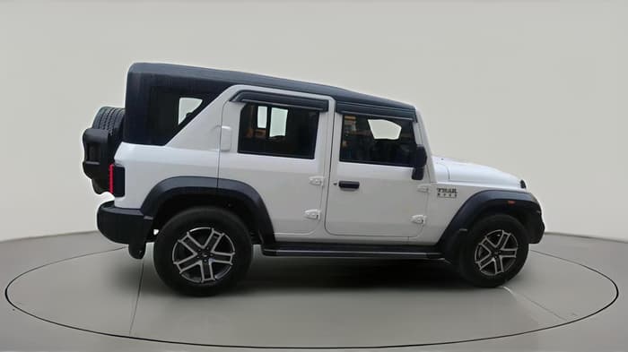 2025 Mahindra Thar Roxx MX5 Diesel MT 2WD, Diesel, Manual, 1,789 km, exterior