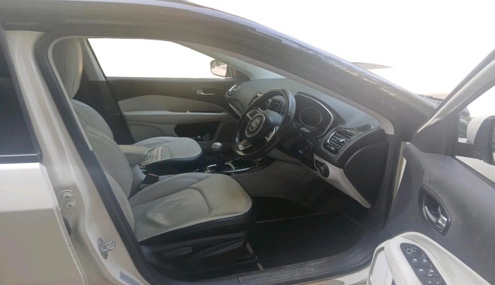 2018 Jeep Compass LIMITED 2.0 DIESEL, Diesel, Manual, 1,30,459 km, interior