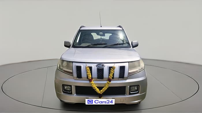 2017 Mahindra TUV300 T8, Diesel, Manual, 83,253 km, exterior