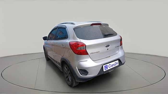 2018 Ford FREESTYLE TITANIUM 1.2 PETROL, CNG, Manual, 1,03,233 km, exterior