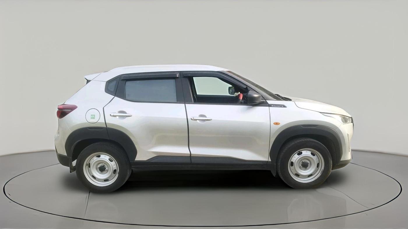 2025 Nissan MAGNITE Visia B4D 1.0 Petrol MT, Petrol, Manual, 7,125 km, exterior