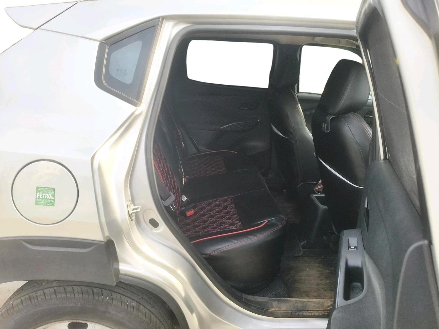 2025 Nissan MAGNITE Visia B4D 1.0 Petrol MT, Petrol, Manual, 7,125 km, interior