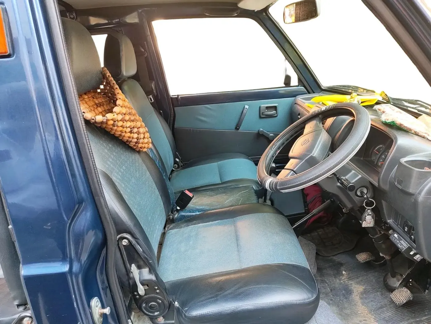 2017 Maruti Omni 5 STR, CNG, Manual, 63,032 km, interior