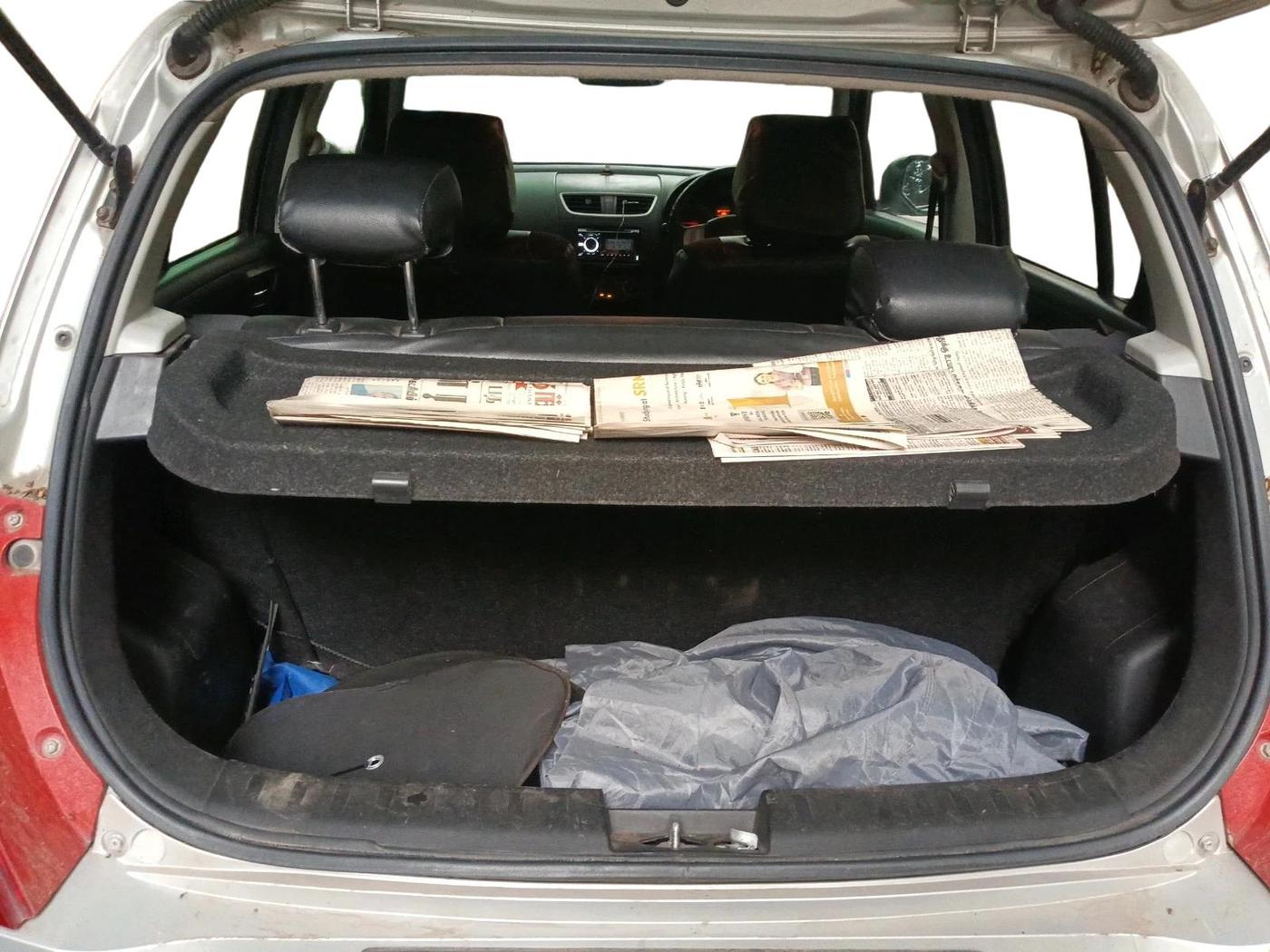 2014 Maruti Swift VXI, Petrol, Manual, 77,514 km, exterior