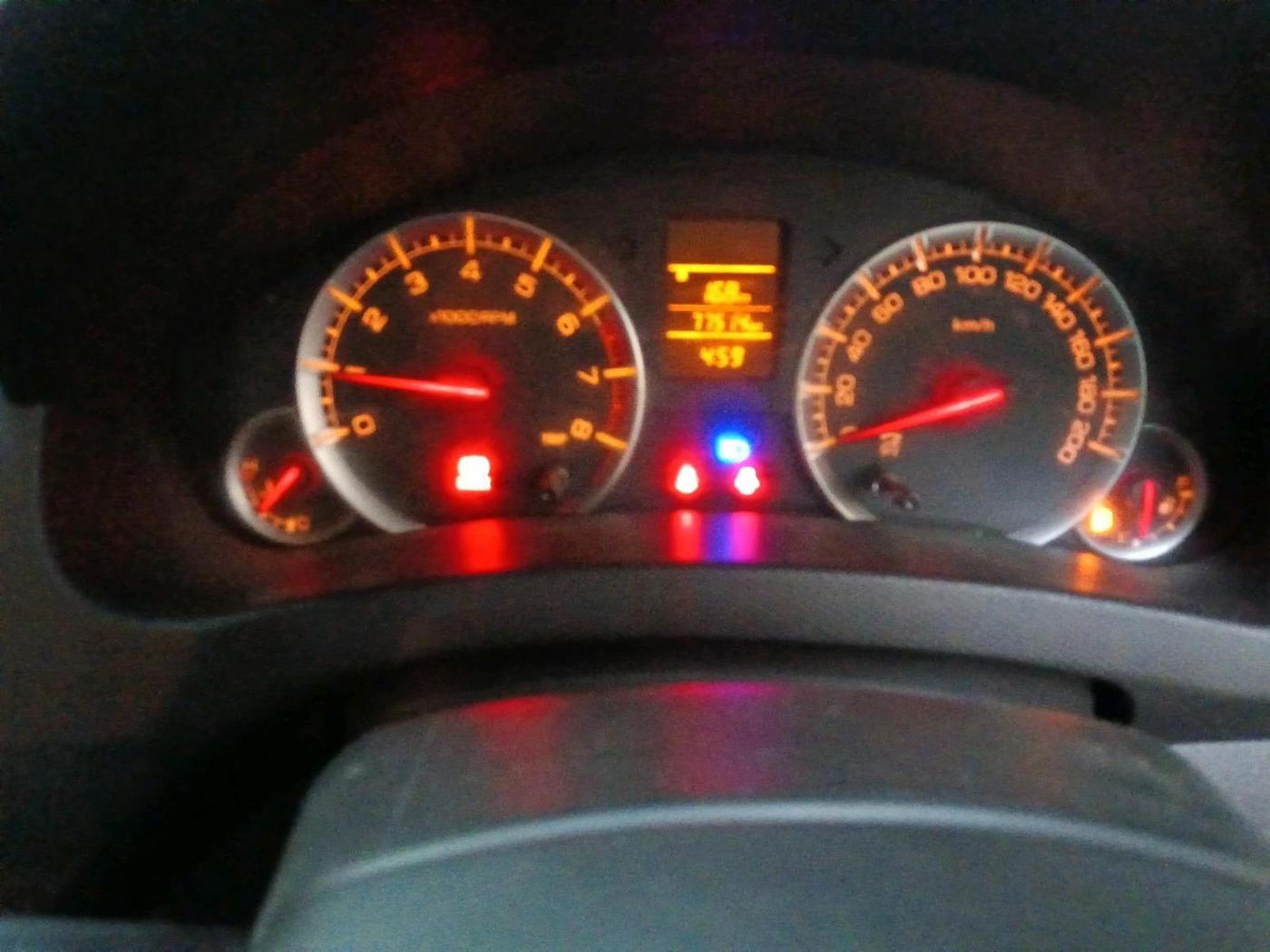2014 Maruti Swift VXI, Petrol, Manual, 77,514 km, interior