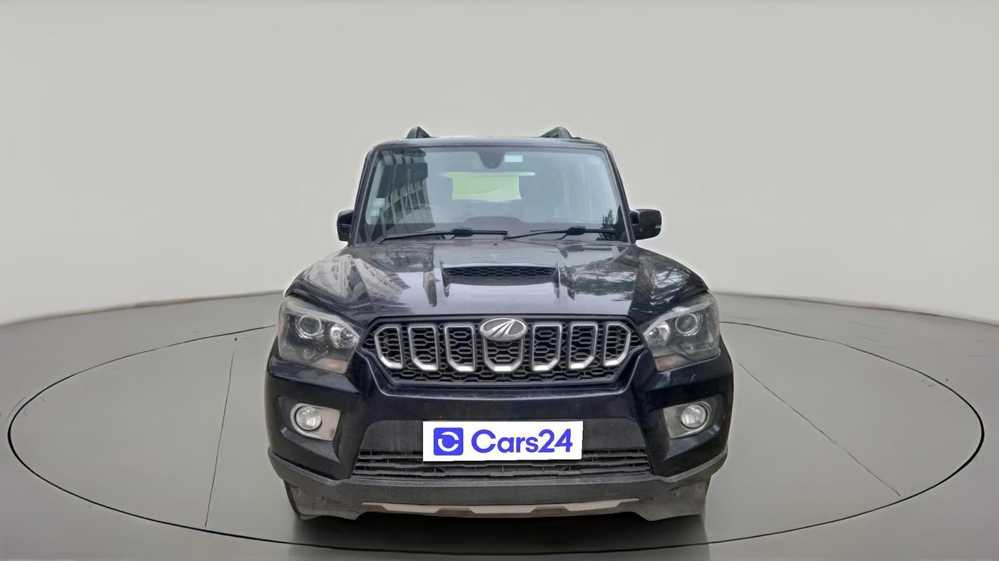2017 Mahindra Scorpio S11 2WD, Diesel, Manual, 86,861 km, exterior